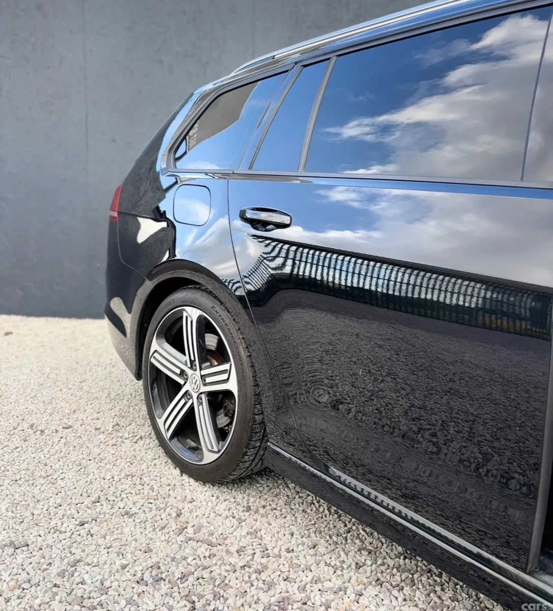 Volkswagen Golf Estate, Petrol, 2015, Black