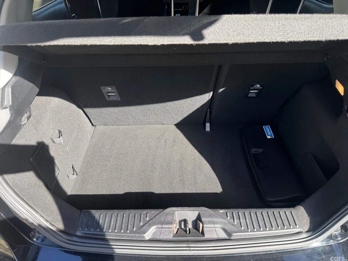 Ford Fiesta Hatchback, Diesel, 2019, Black