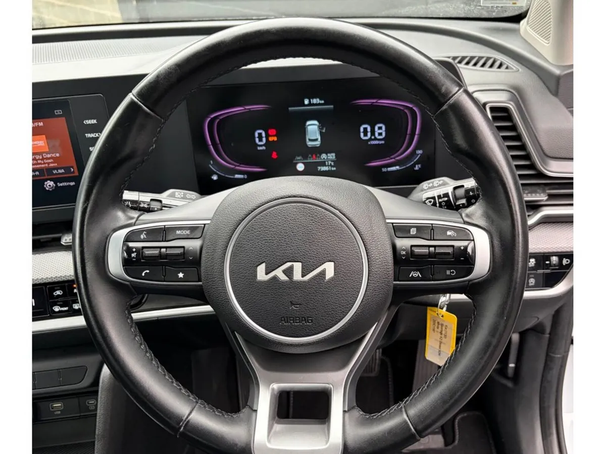 Kia Sportage MPV, Diesel, 2022, White