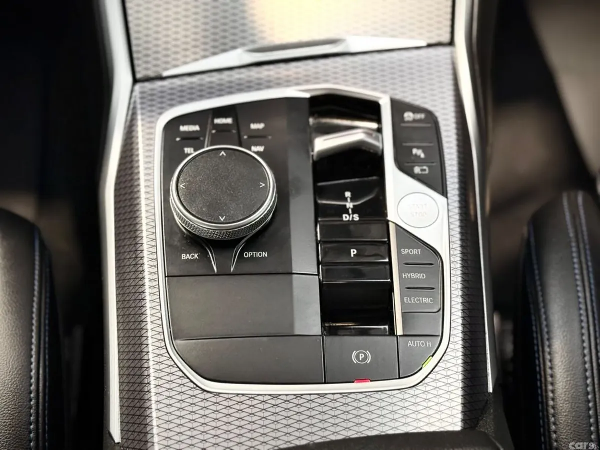 BMW 3-Series Saloon, Petrol Hybrid, 2023, Grey