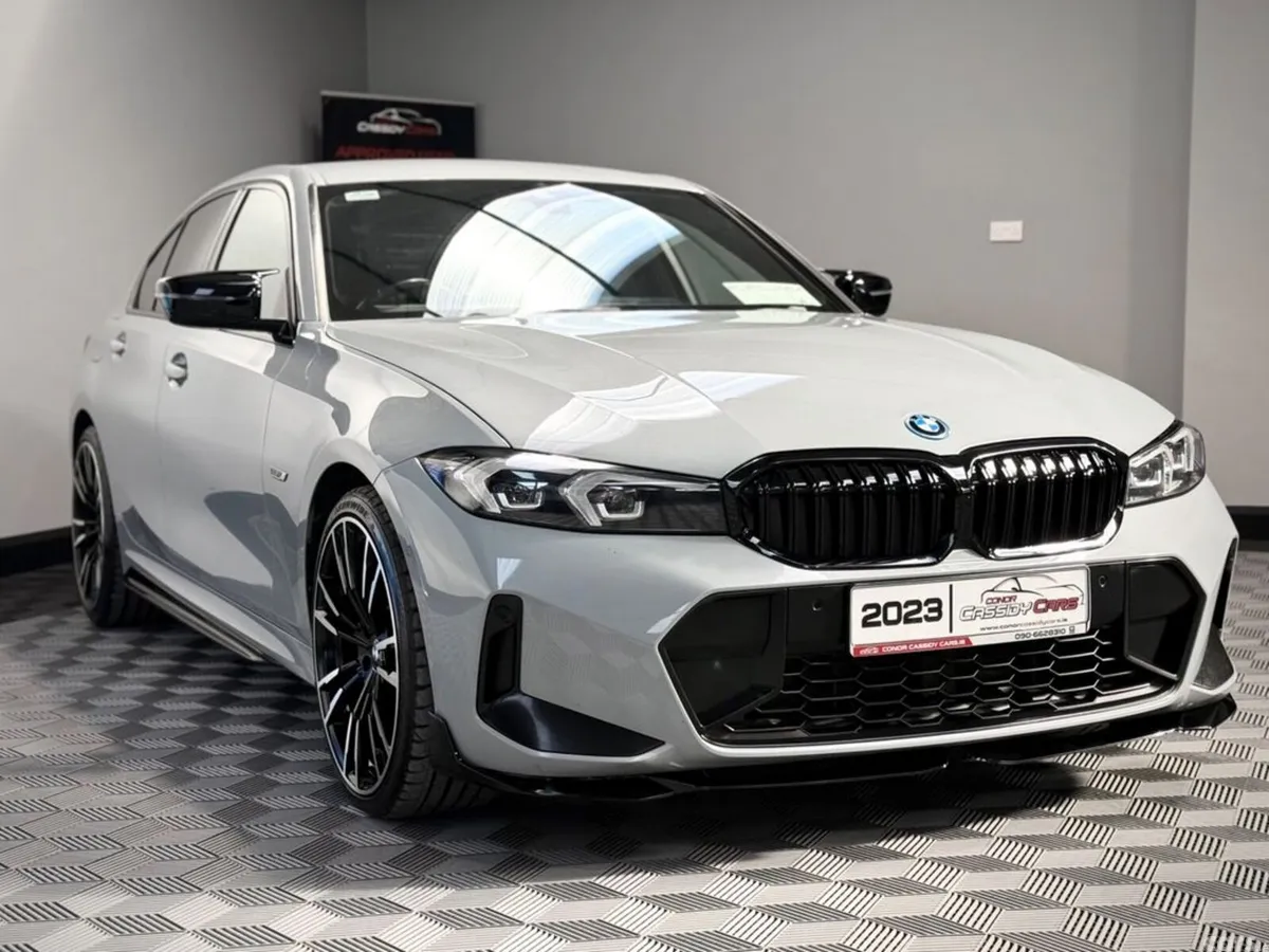 BMW 3-Series Saloon, Petrol Hybrid, 2023, Grey