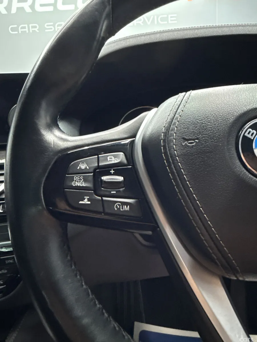 BMW 5-Series Saloon, Diesel, 2018, Blue
