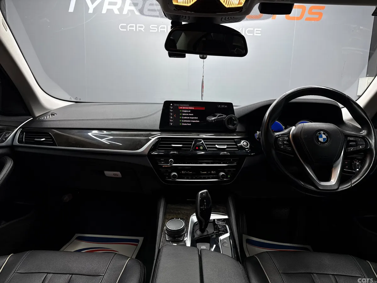 BMW 5-Series Saloon, Diesel, 2018, Blue