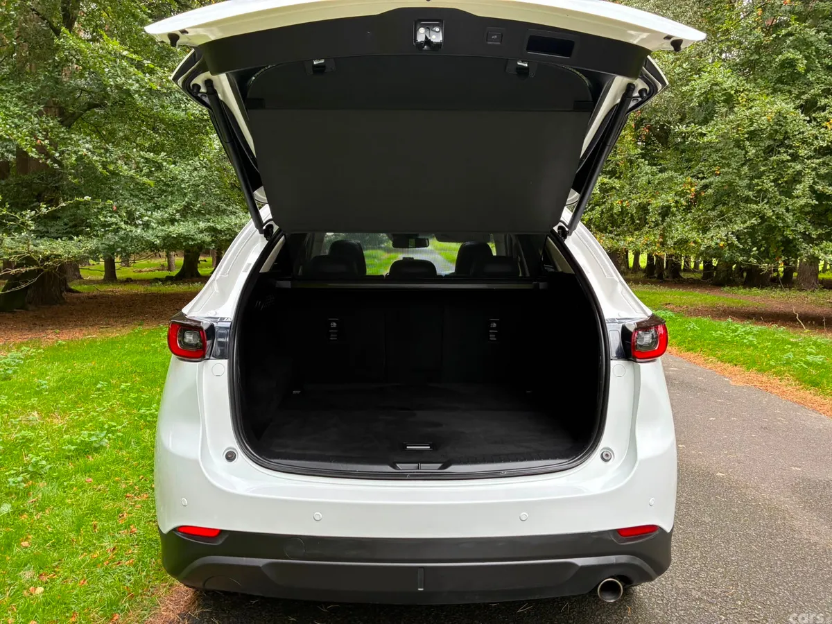 Mazda CX-5 SUV, Diesel, 2022, White