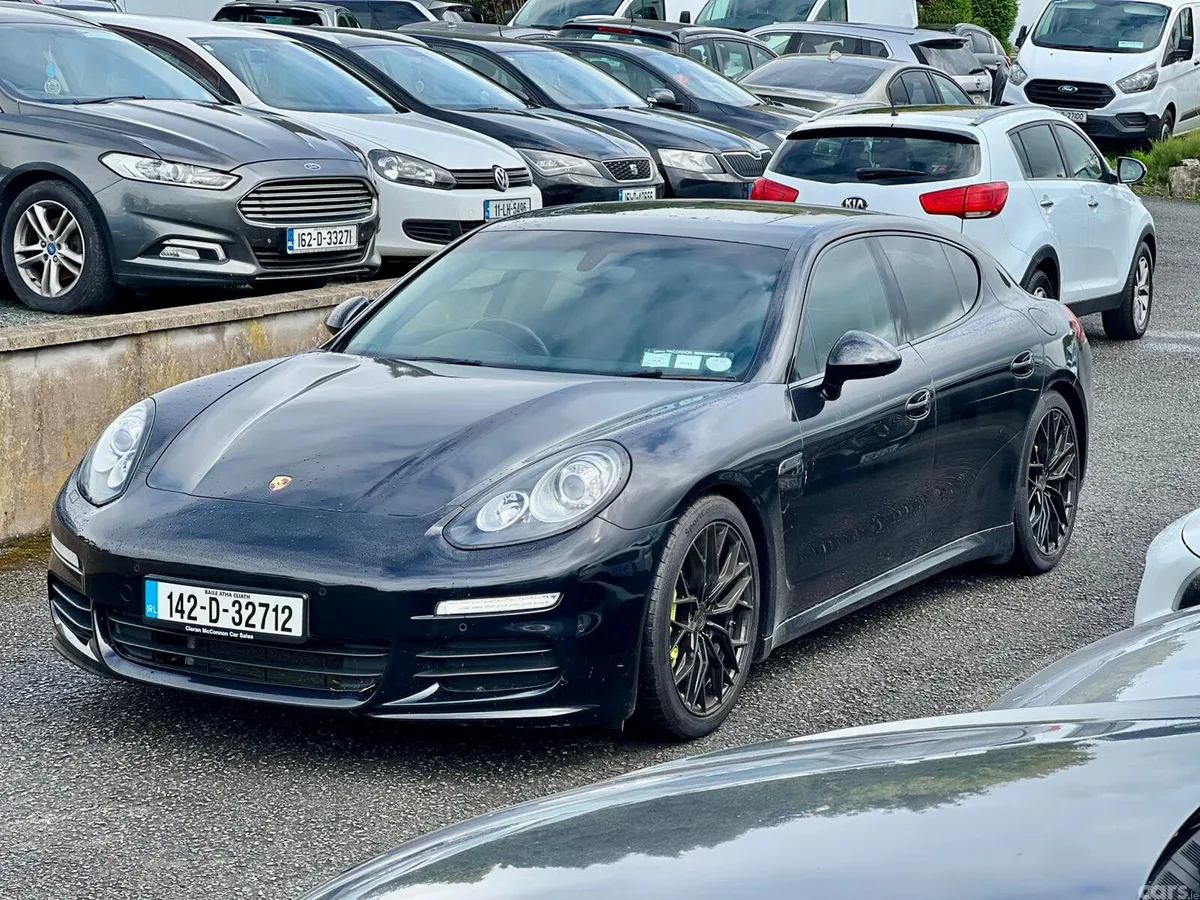 Porsche Panamera Hatchback, Petrol Plug-in Hybrid, 2014, Black