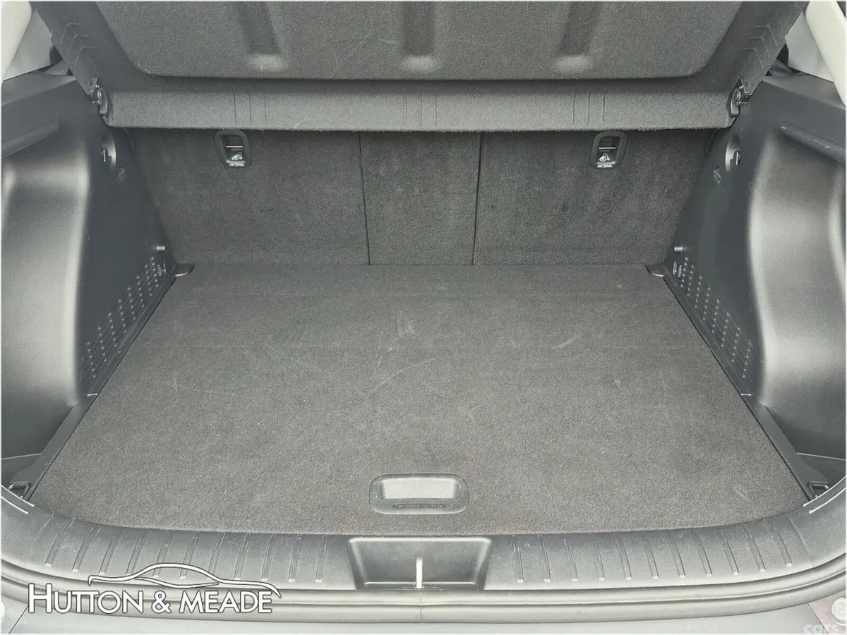 Hyundai KONA SUV, Petrol Hybrid, 2026, Grey