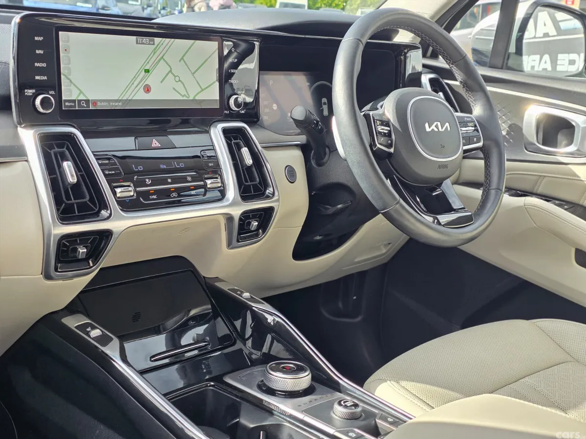 Kia Sorento SUV, Diesel, 2023, White