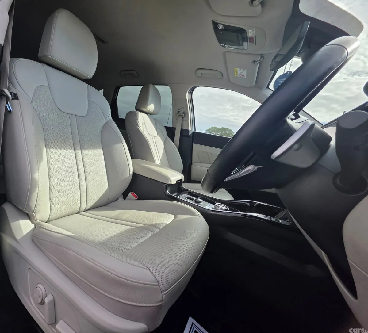Kia Sorento SUV, Diesel, 2023, White