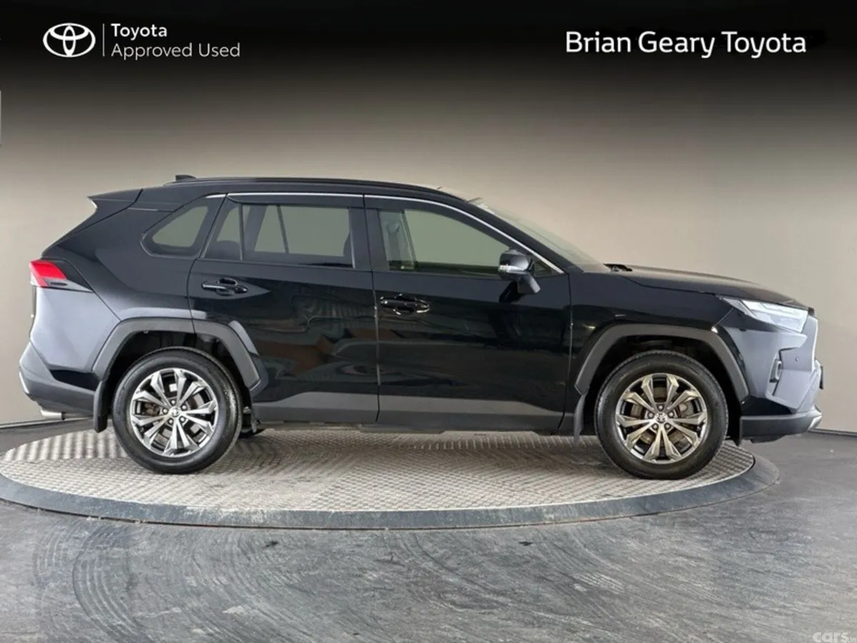 Toyota RAV4 SUV, Petrol Hybrid, 2024, Black