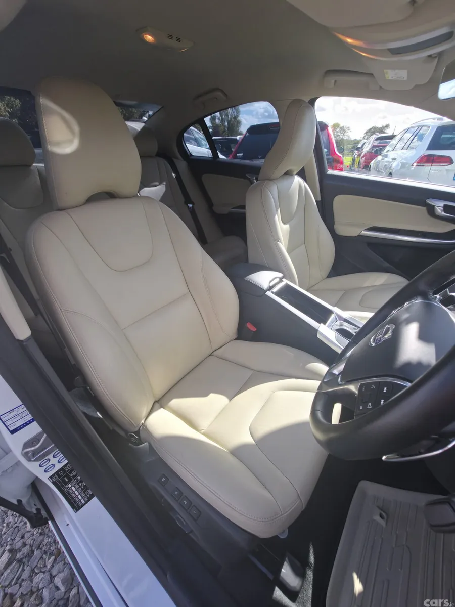 Volvo S60 Saloon, Diesel, 2016, White