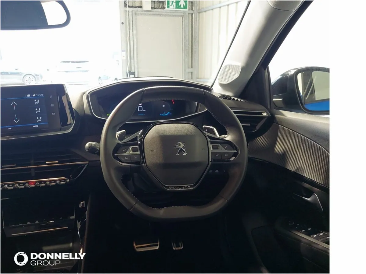 Peugeot 208 Hatchback, Petrol, 2023, Blue