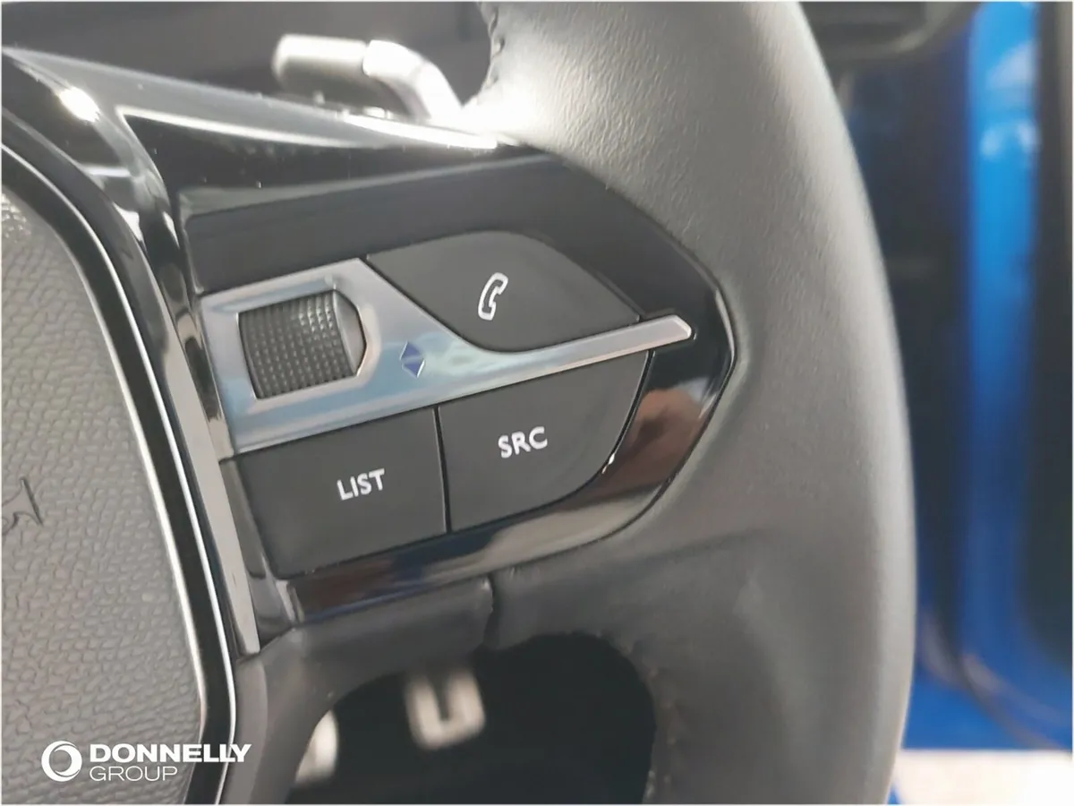 Peugeot 208 Hatchback, Petrol, 2023, Blue