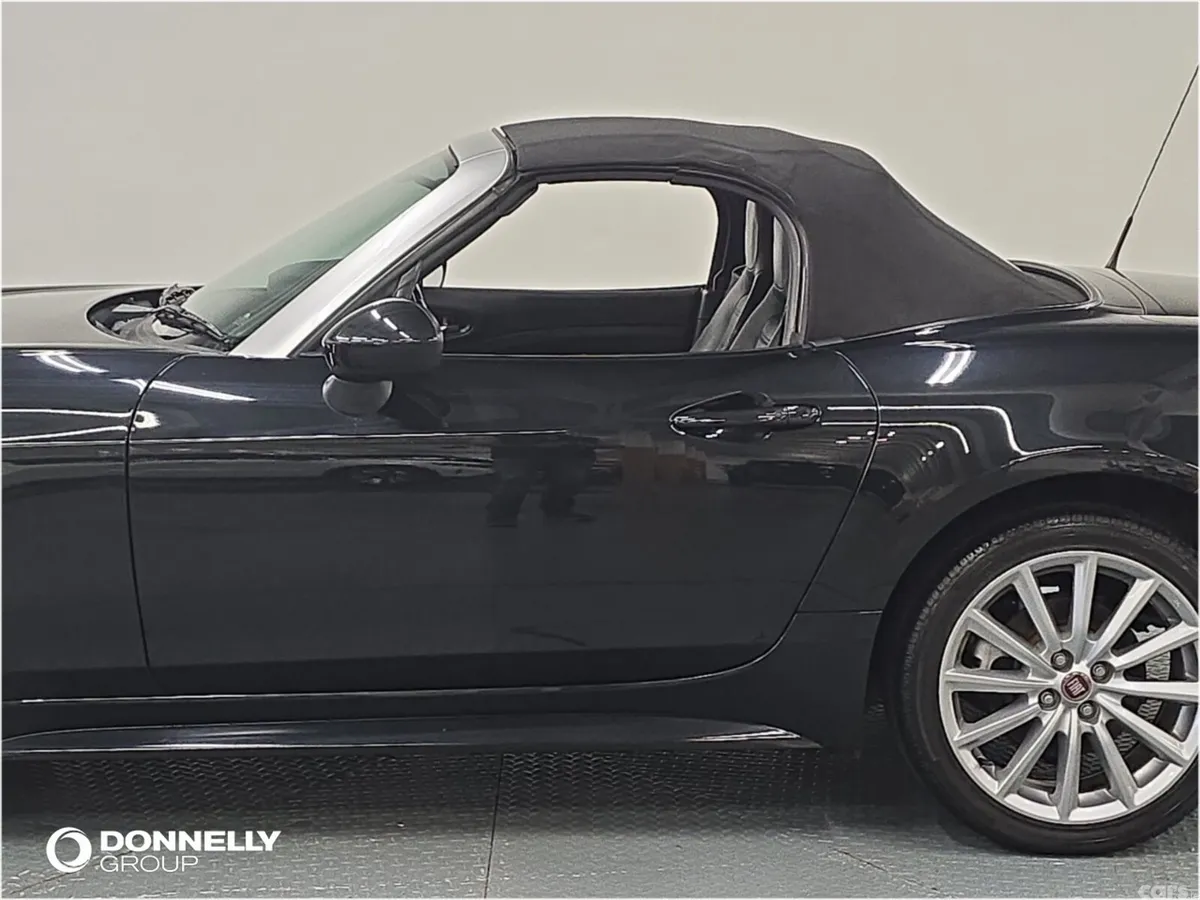 Fiat 124 Spider Coupe, Petrol, 2017, Black
