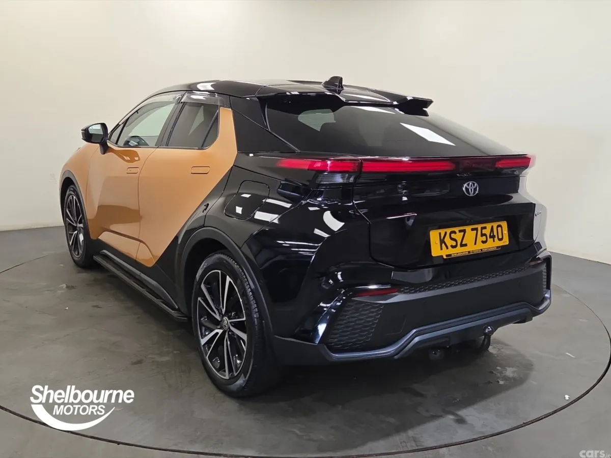 Toyota C-HR Hatchback, 2024, 