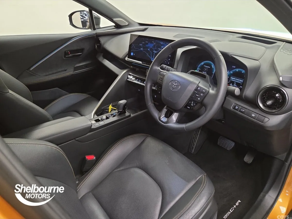 Toyota C-HR Hatchback, 2024, 