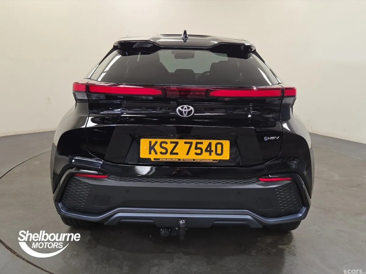 Toyota C-HR Hatchback, 2024, 