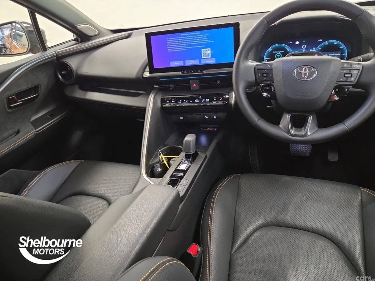 Toyota C-HR Hatchback, 2024, 