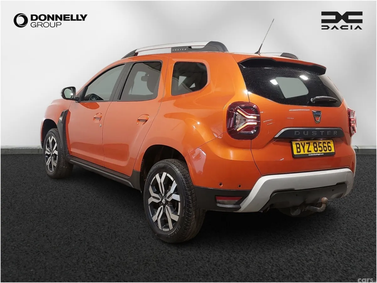 Dacia Duster Estate, Petrol, 2023, Orange