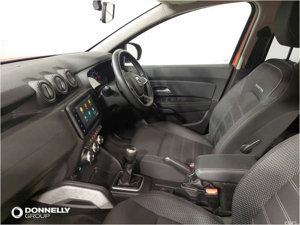 Dacia Duster Estate, Petrol, 2023, Orange