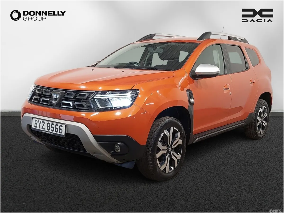 Dacia Duster Estate, Petrol, 2023, Orange