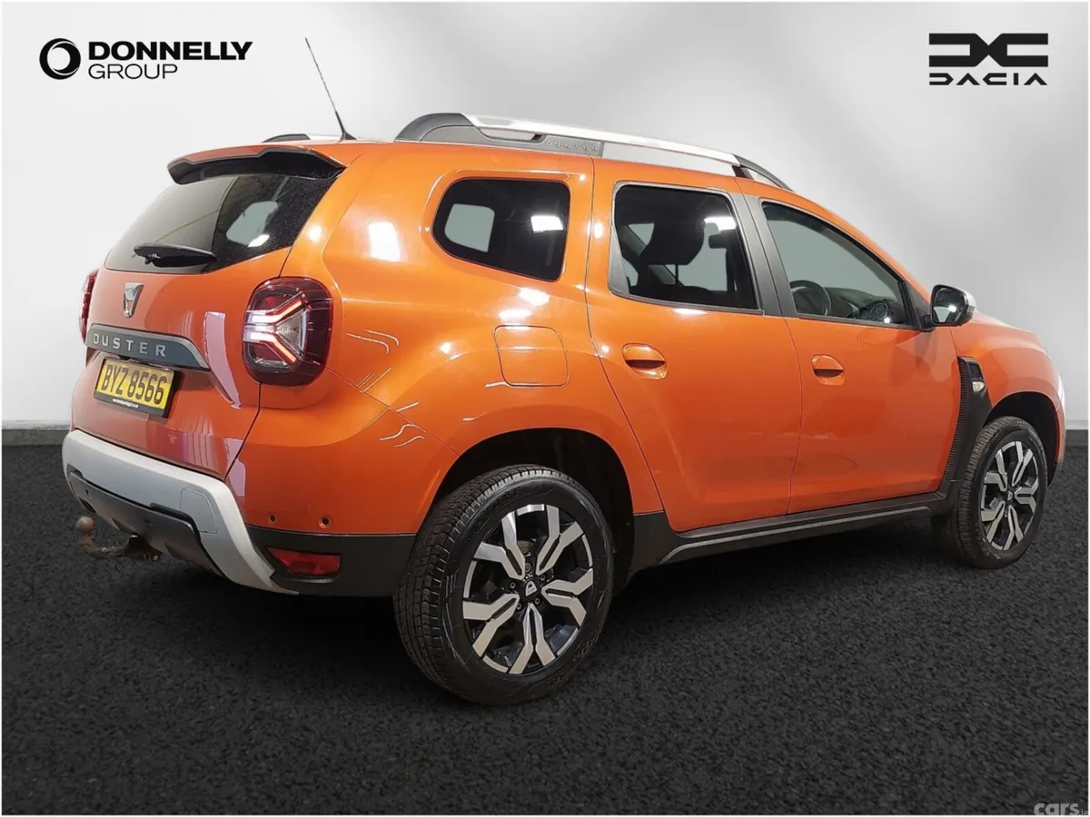 Dacia Duster Estate, Petrol, 2023, Orange