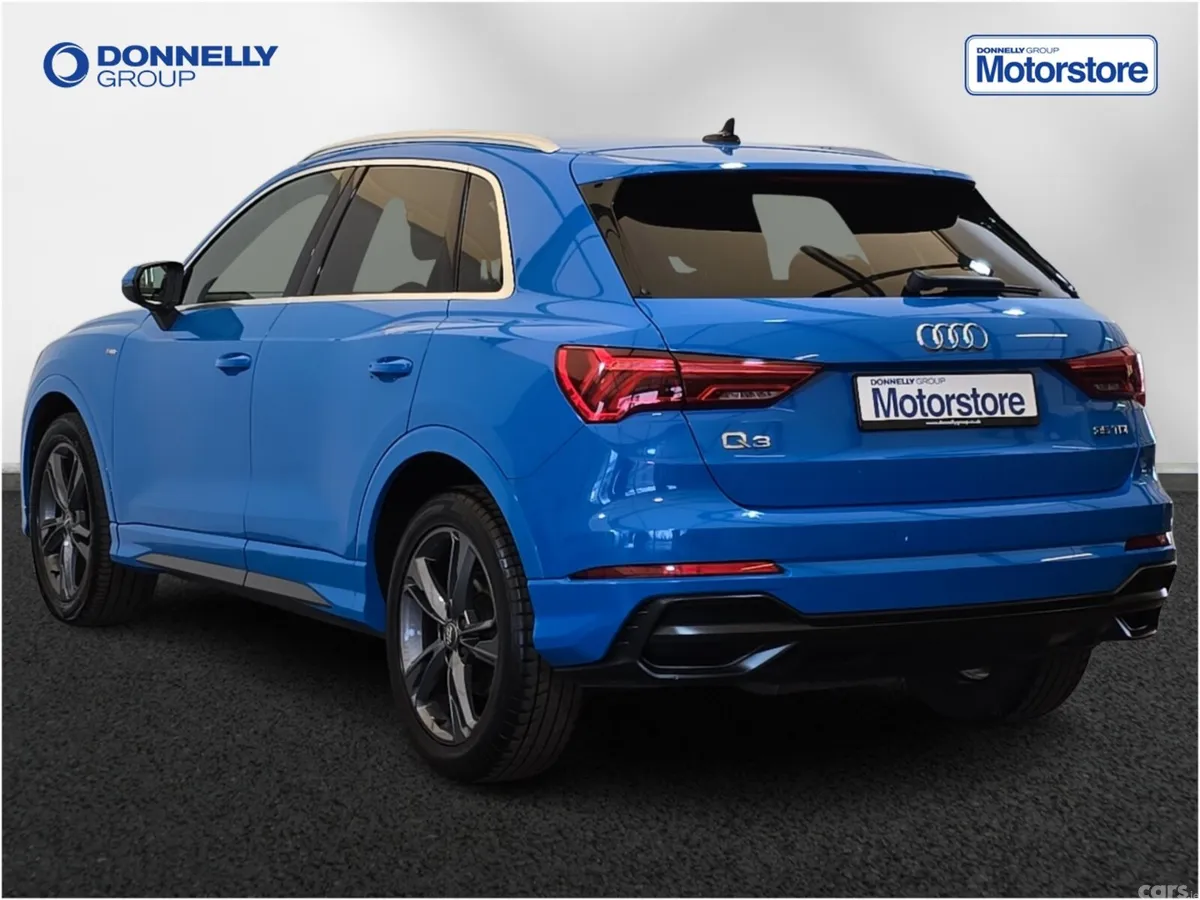 Audi Q3 SUV, Diesel, 2019, Blue