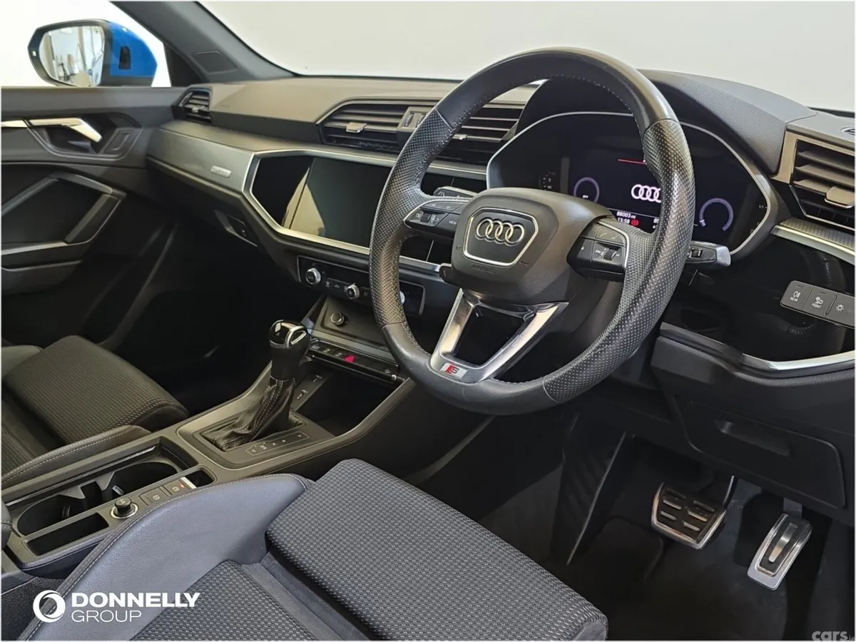 Audi Q3 SUV, Diesel, 2019, Blue