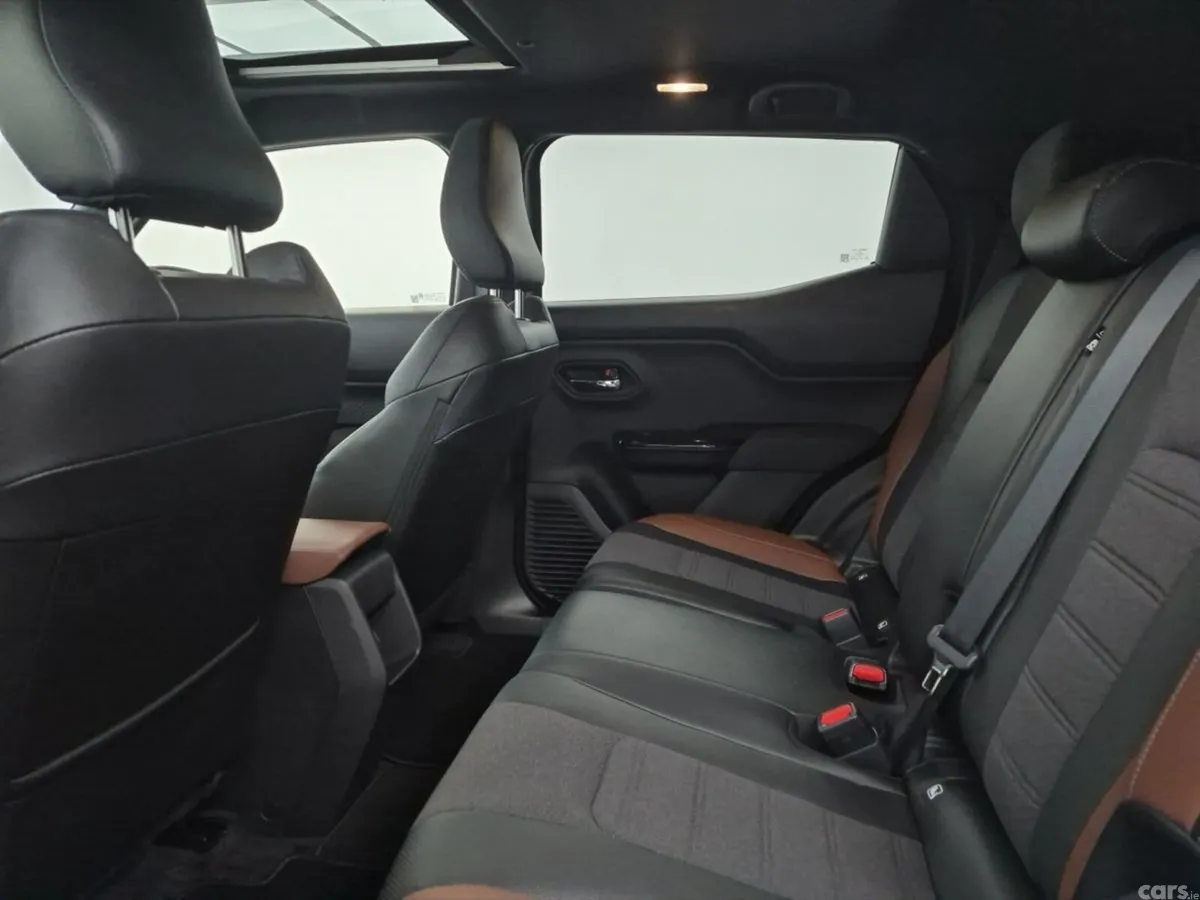 Suzuki e Vitara Hatchback, Electric, 2026, Silver