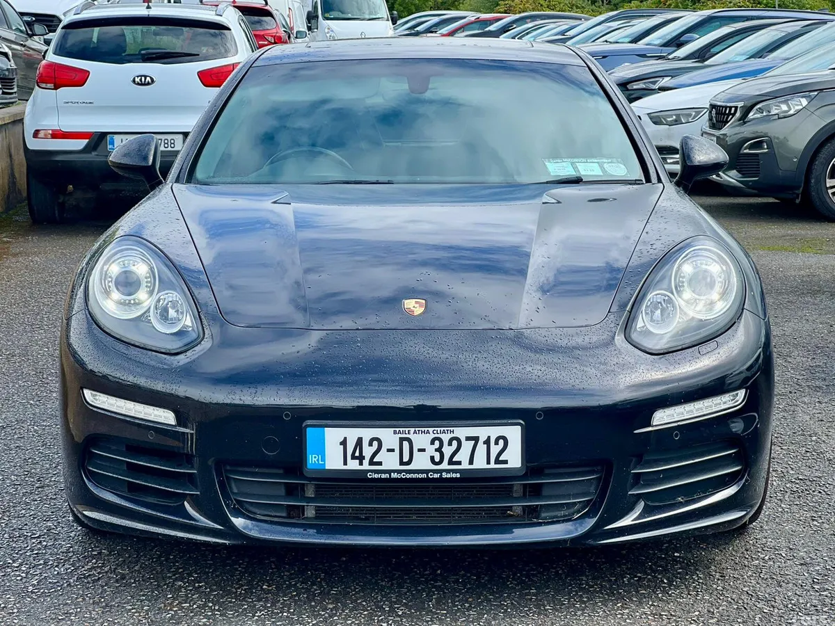 Porsche Panamera Hatchback, Petrol Plug-in Hybrid, 2014, Black
