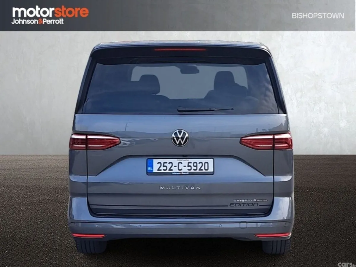 Volkswagen Multivan MPV, Petrol Plug-in Hybrid, 2025, Grey