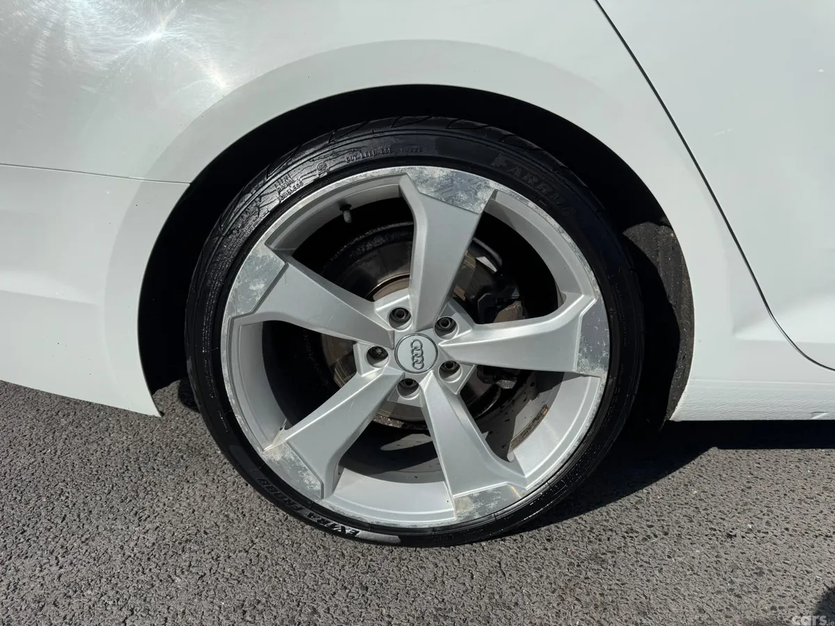 Audi A4 Saloon, Diesel, 2017, White