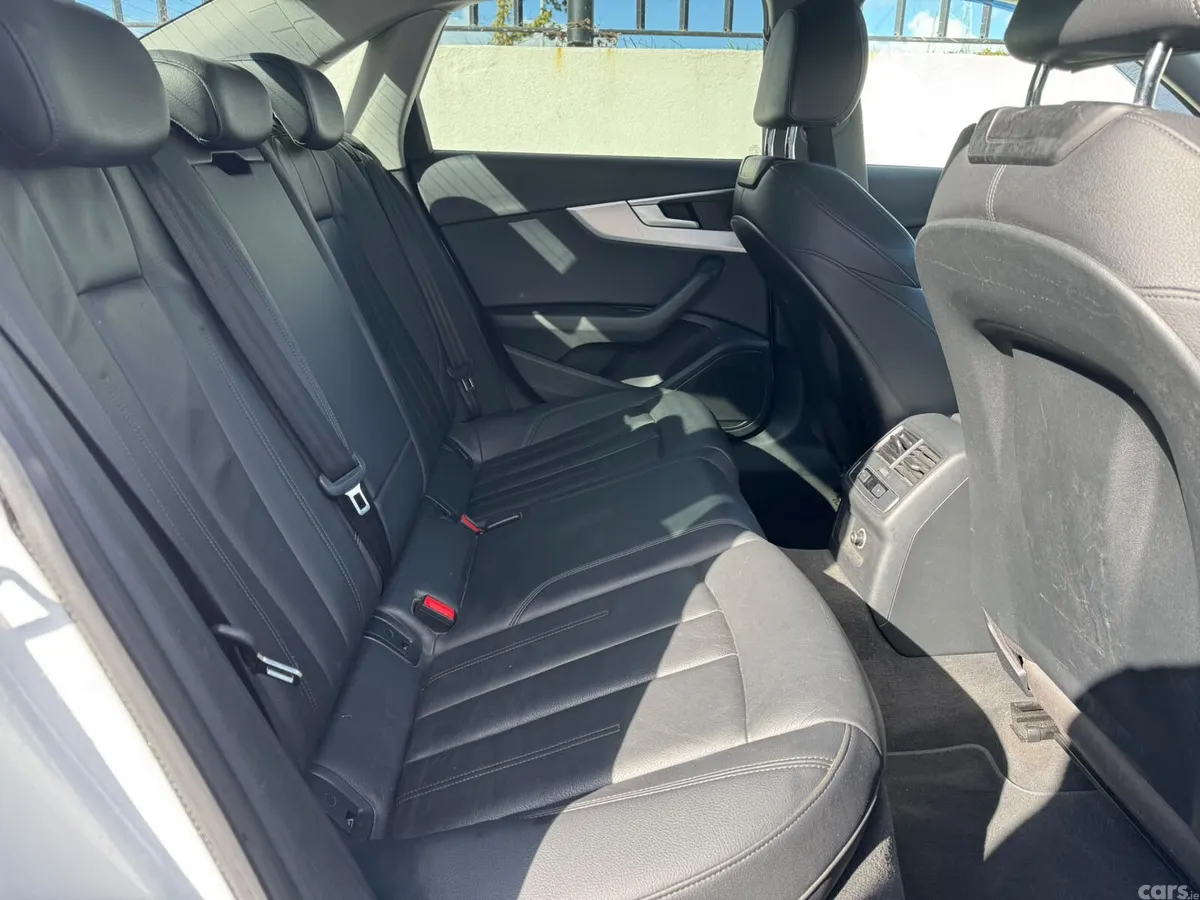 Audi A4 Saloon, Diesel, 2017, White