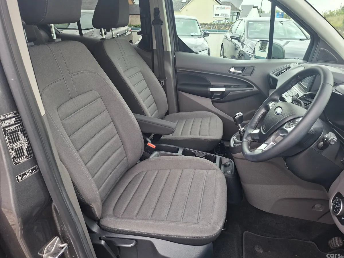Ford Tourneo Connect MPV, Diesel, 2022, Grey