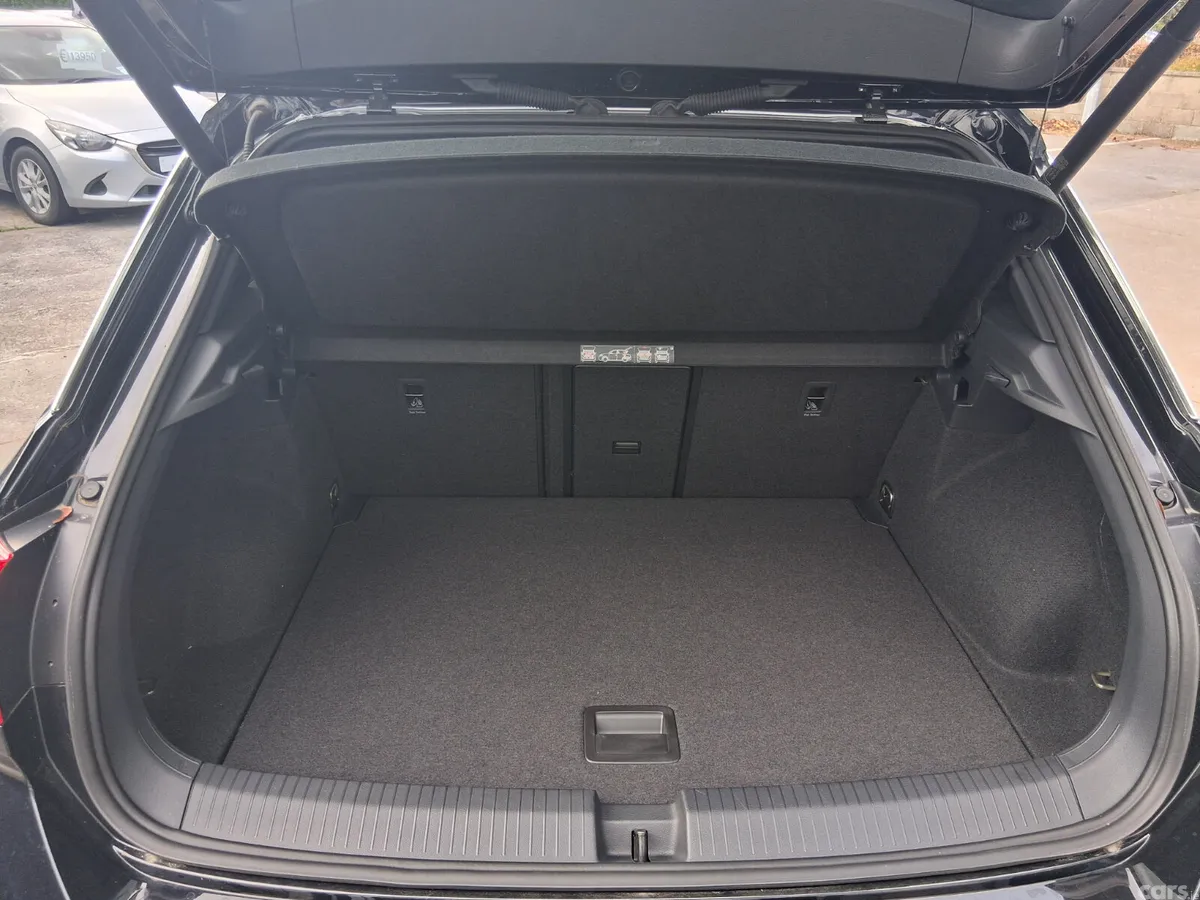 Volkswagen T-Roc SUV, Diesel, 2022, Black