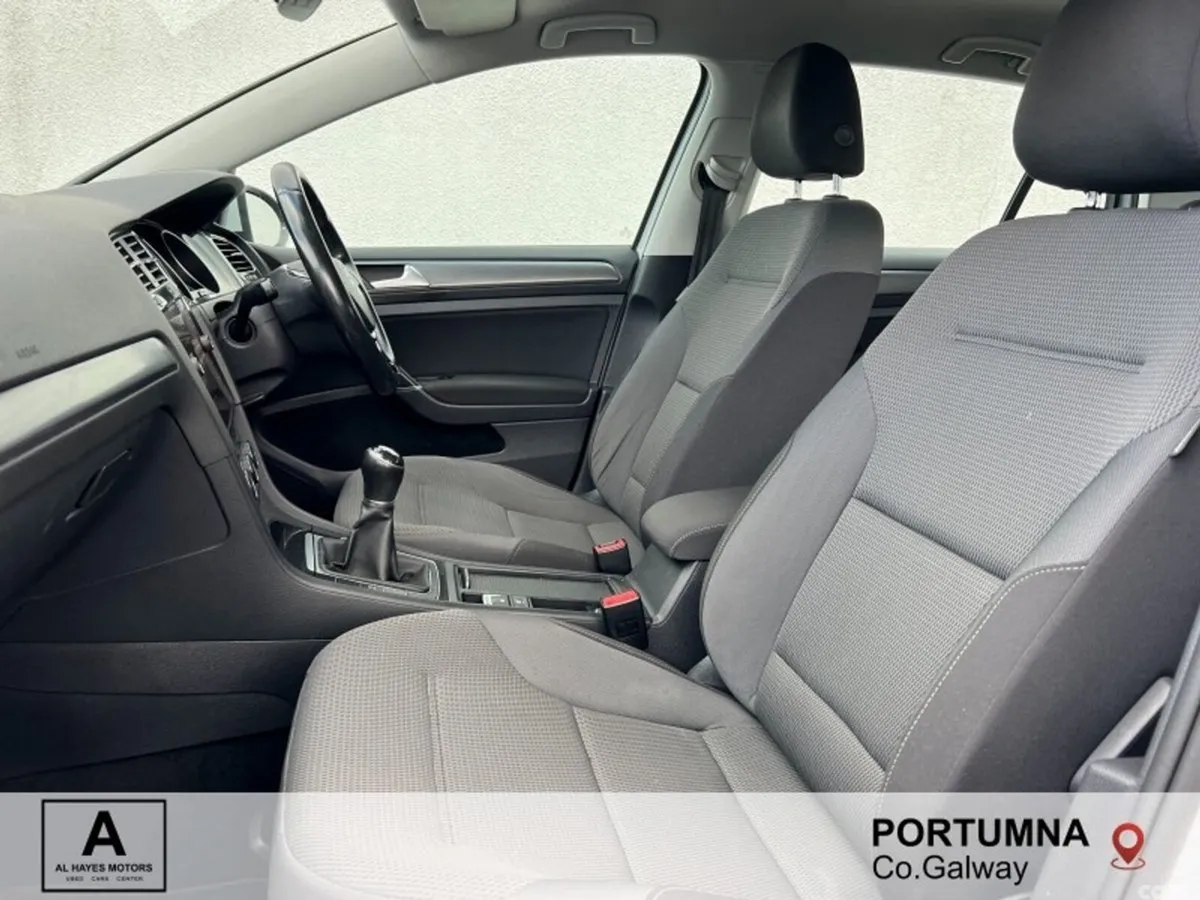 Volkswagen Golf Hatchback, Diesel, 2017, White