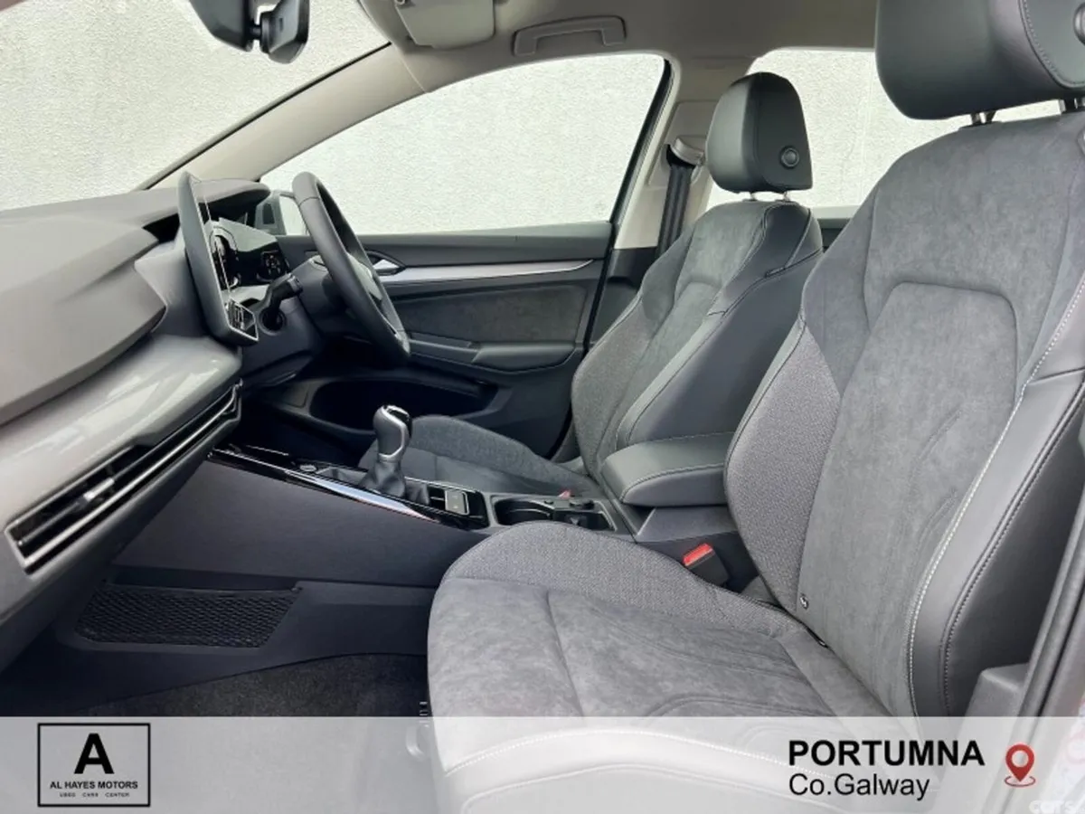 Volkswagen Golf Hatchback, Diesel, 2025, Grey