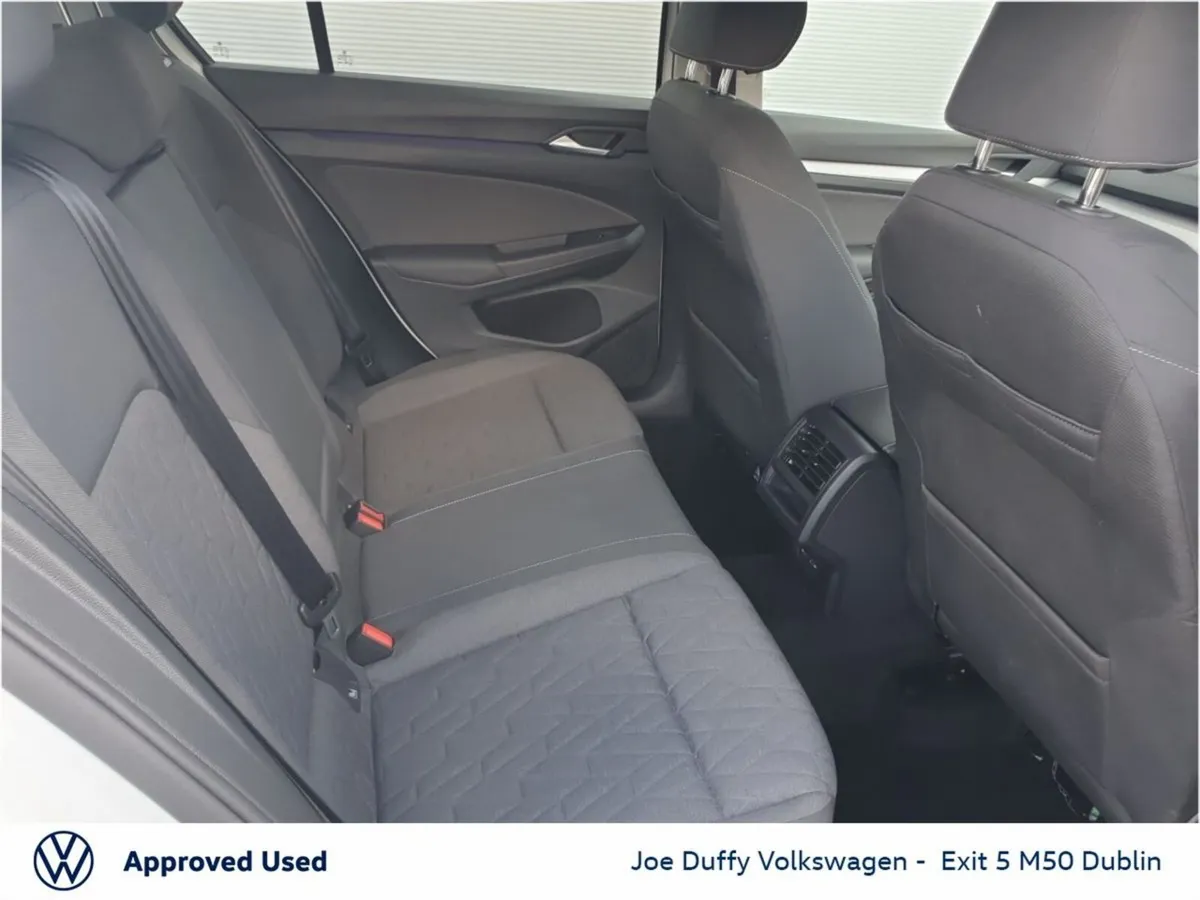 Volkswagen Golf Estate, Petrol, 2026, White