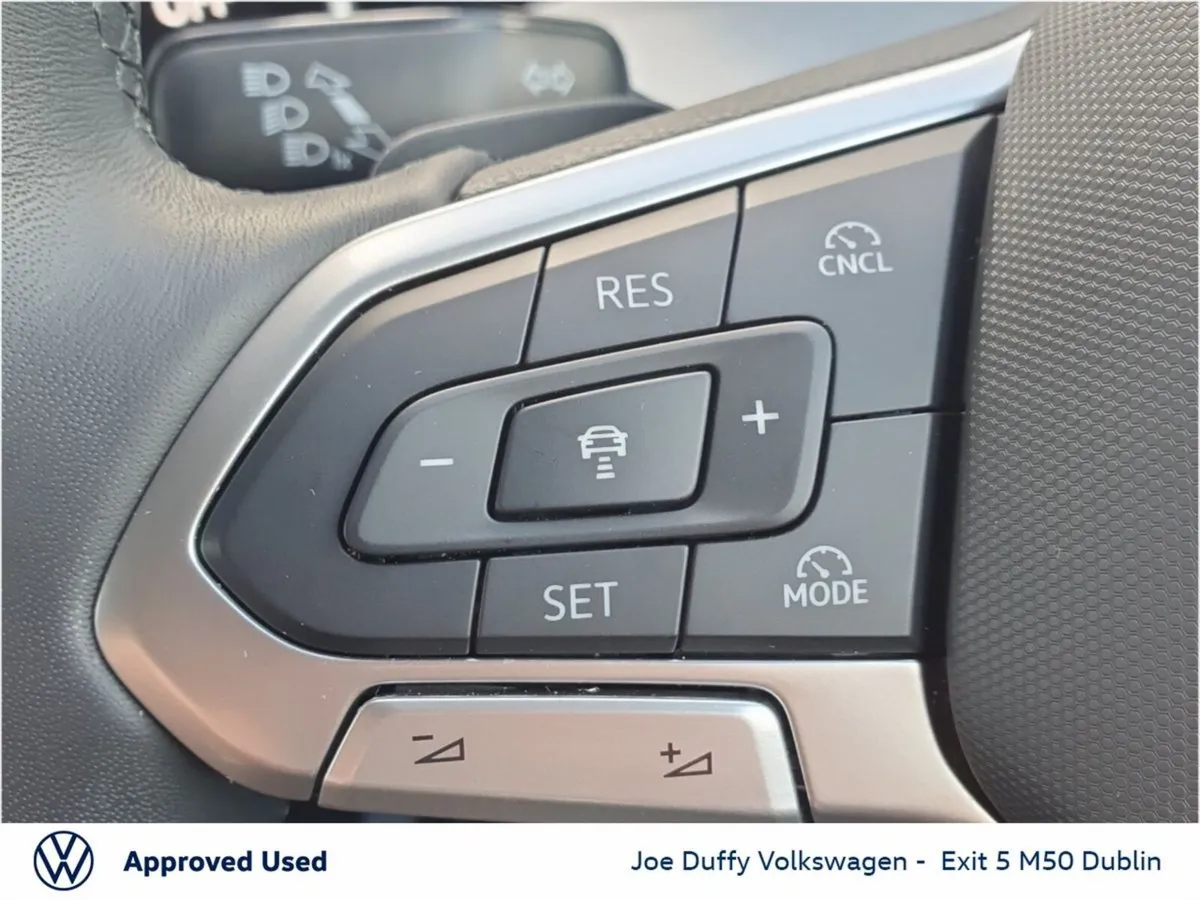 Volkswagen Golf Estate, Petrol, 2026, White