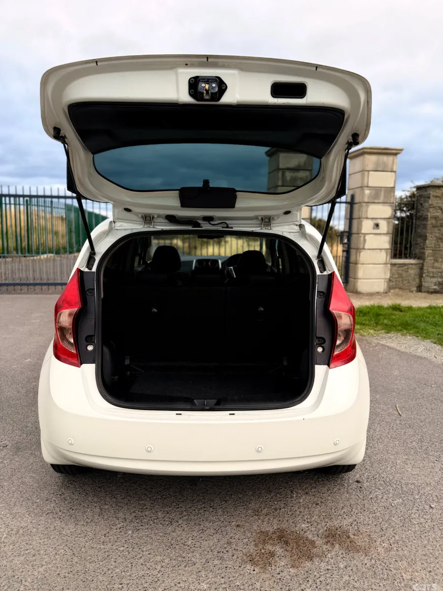 Nissan Note Hatchback, Petrol, 2016, White
