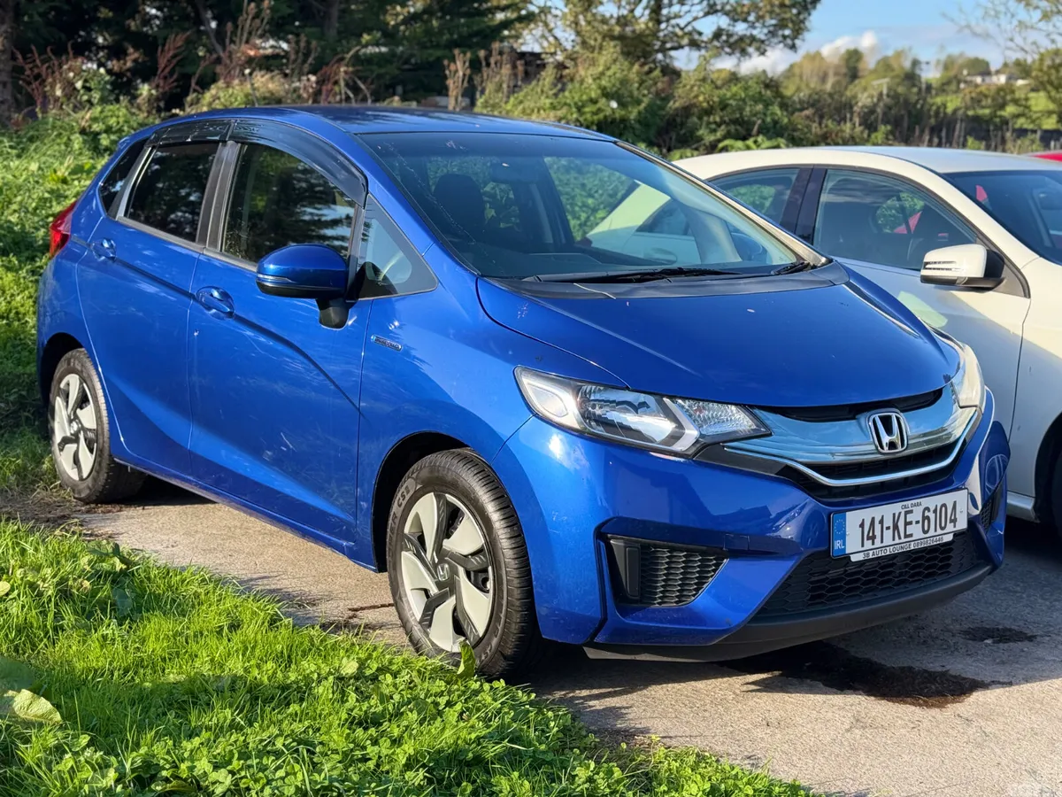 Honda Fit Hatchback, Petrol Hybrid, 2014, Blue
