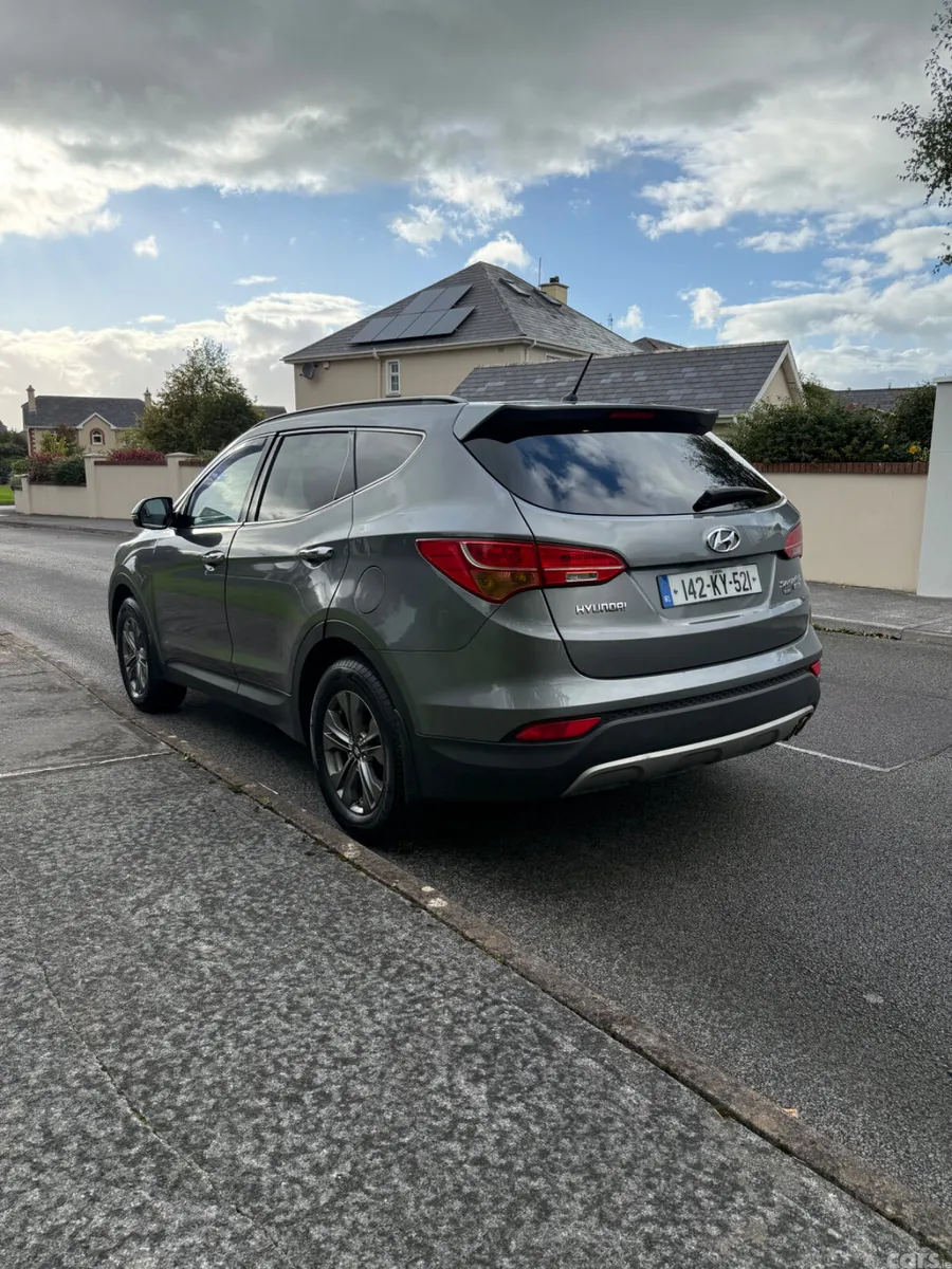 Hyundai Santa Fe SUV, Diesel, 2014, Silver