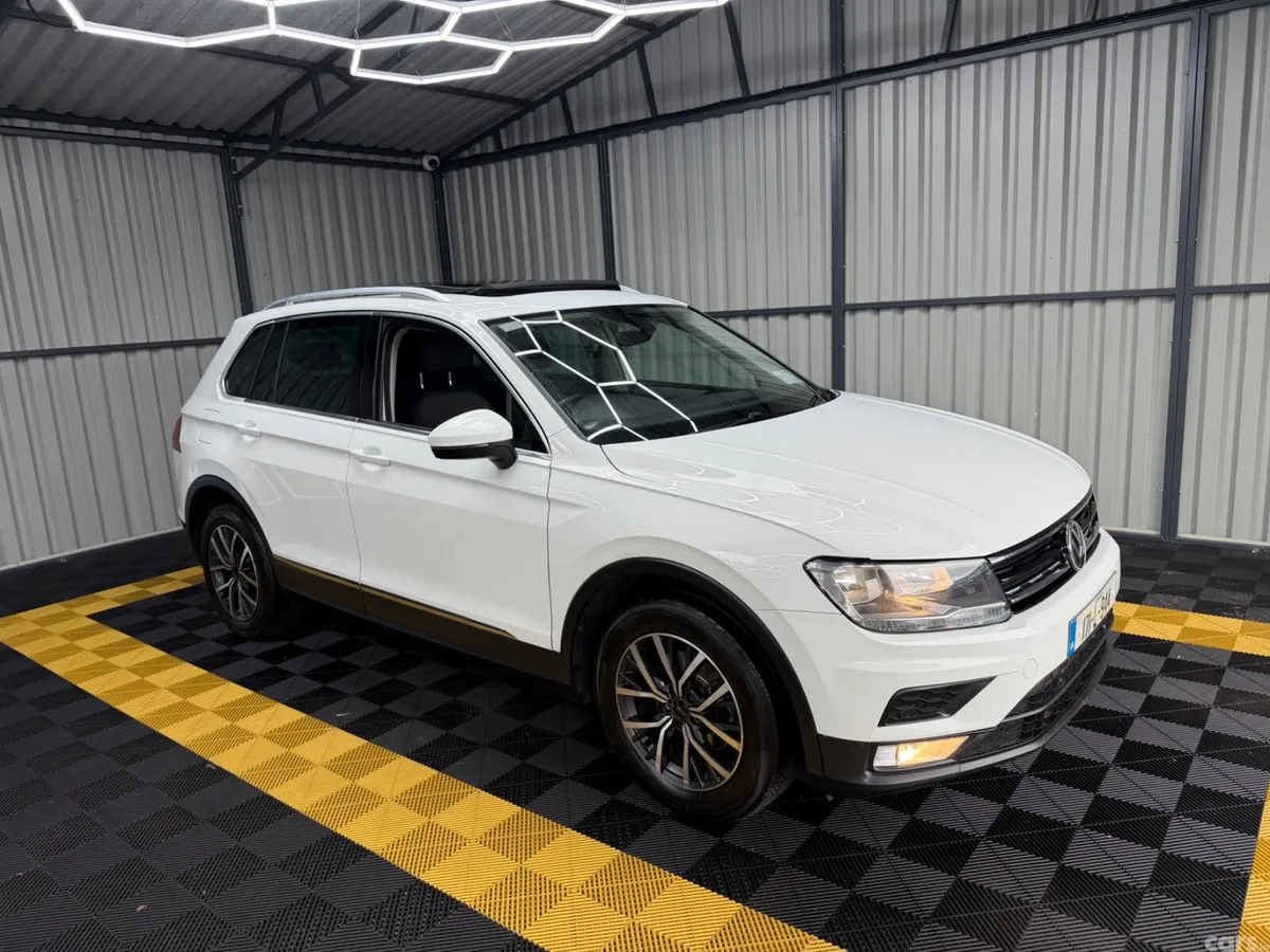 Volkswagen Tiguan SUV, Diesel, 2017, White