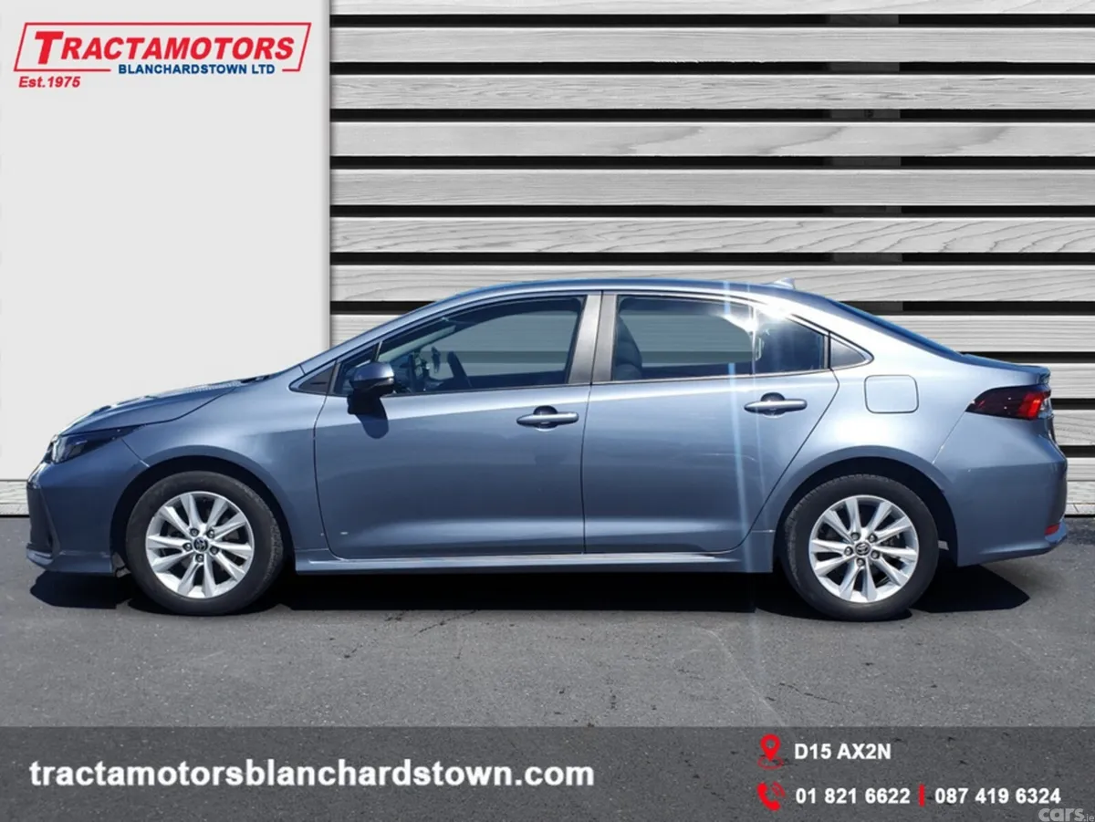 Toyota Corolla Saloon, Petrol Hybrid, 2024, Grey
