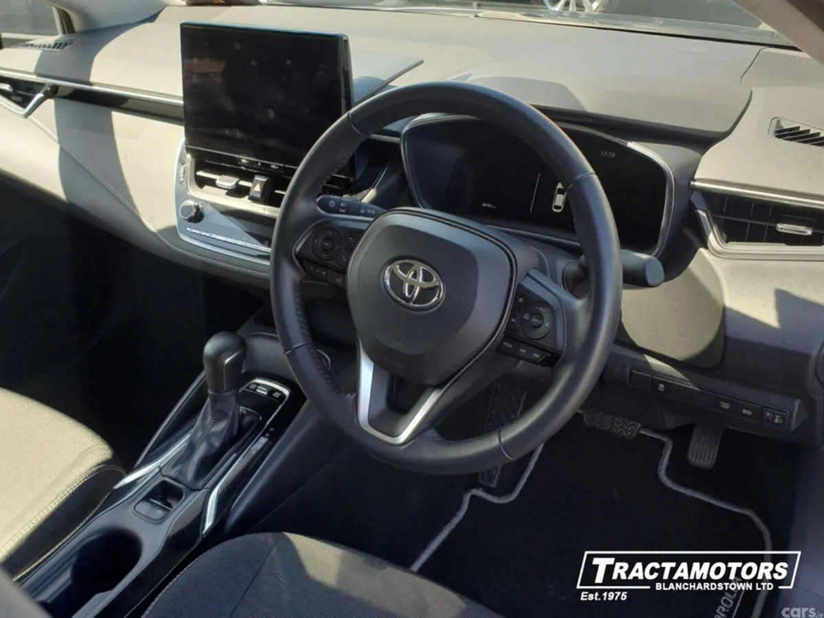 Toyota Corolla Saloon, Petrol Hybrid, 2024, Grey