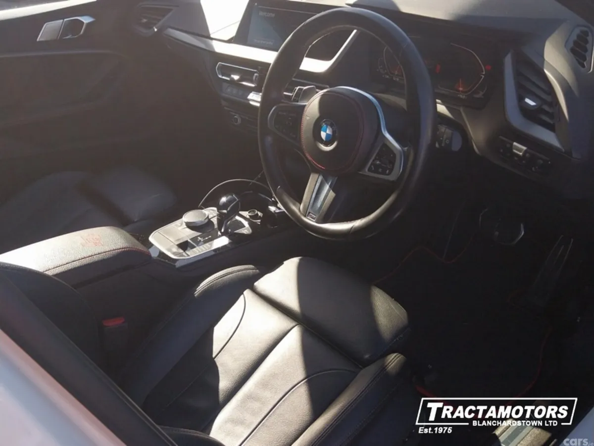BMW 1-Series Hatchback, Petrol, 2021, White