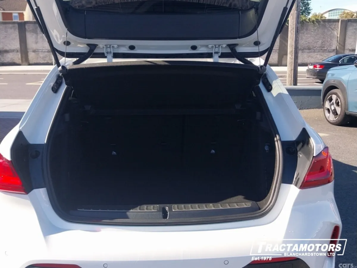 BMW 1-Series Hatchback, Petrol, 2021, White