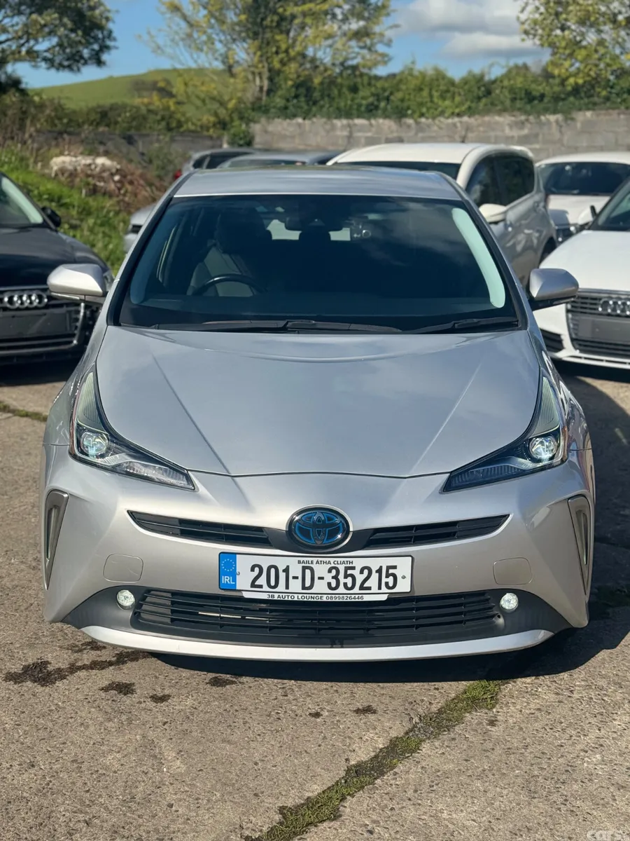 Toyota Prius Hatchback, Petrol Hybrid, 2020, Silver