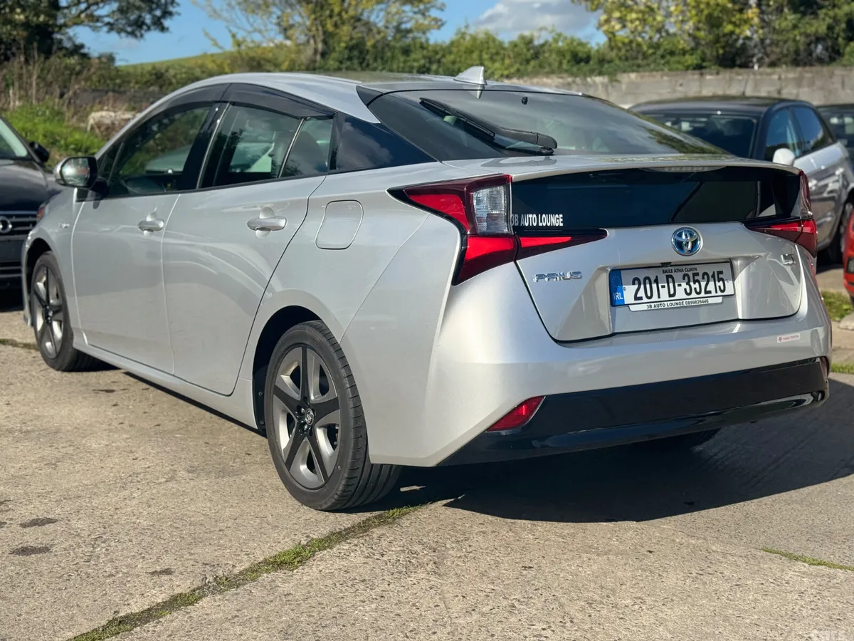 Toyota Prius Hatchback, Petrol Hybrid, 2020, Silver