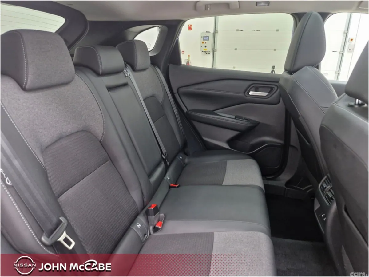 Nissan Qashqai MPV, Petrol Hybrid, 2025, Blue
