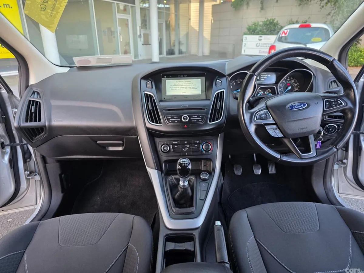 Ford Focus Hatchback, Petrol, 2018, Silver